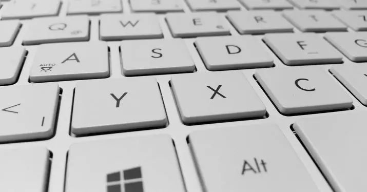 Crear atajos de teclado personalizados en Windows 10