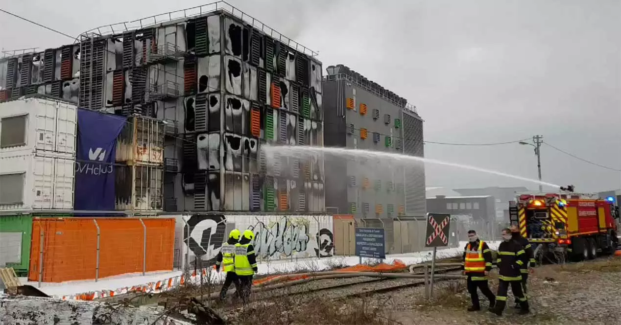 Incendia un edificio de OVH, la mayor acogida de Europa